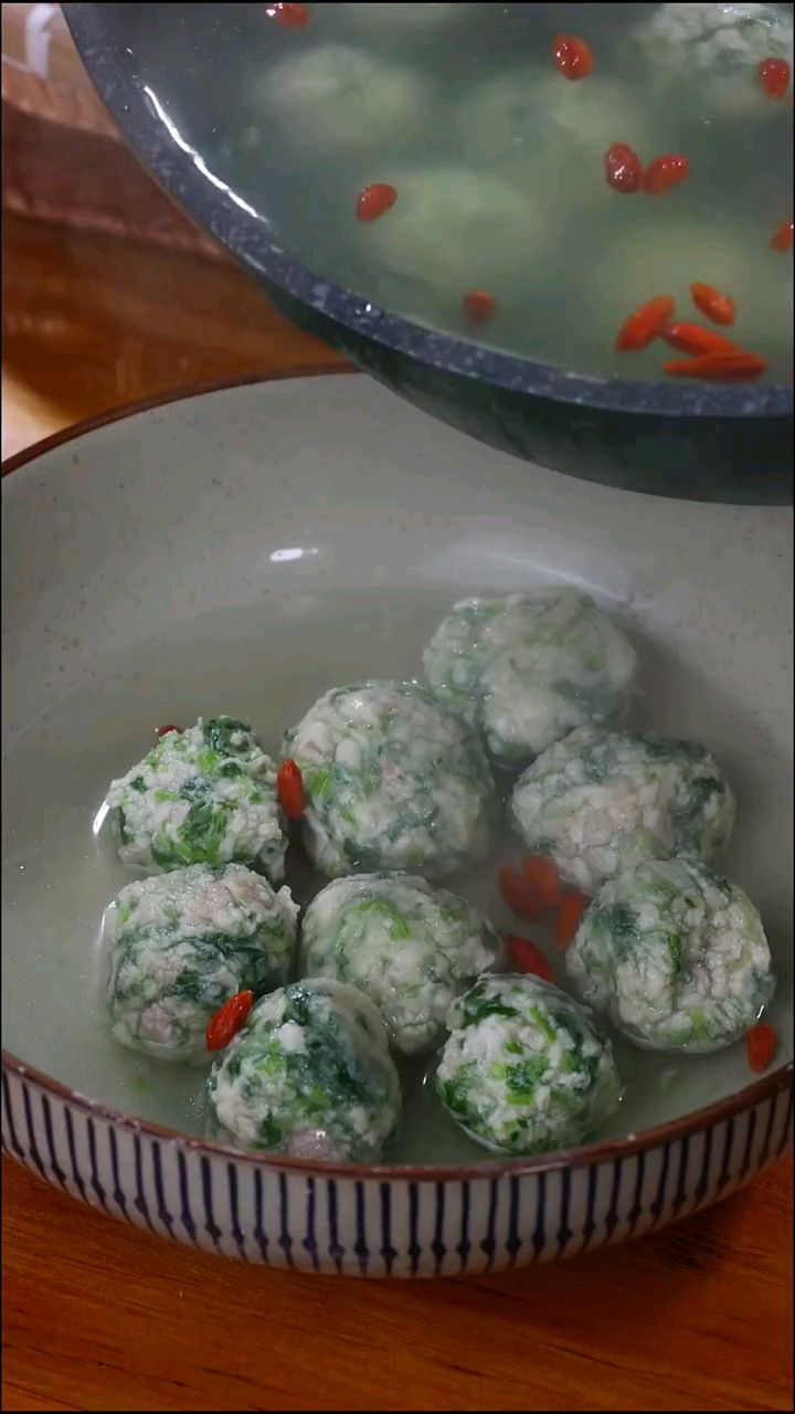 香菜丸子的做法