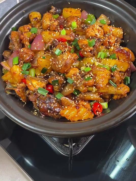 小朋友点名要吃的干锅鸡,干香入味