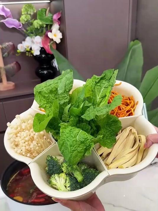 告别菜盘堆摞!旋转拼盘一菜盘装所有,火锅聚餐轻松