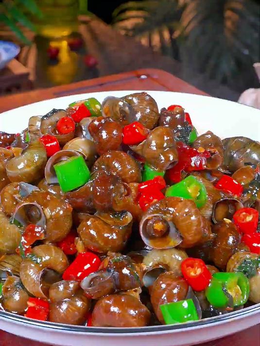 中国菜爆炒田螺