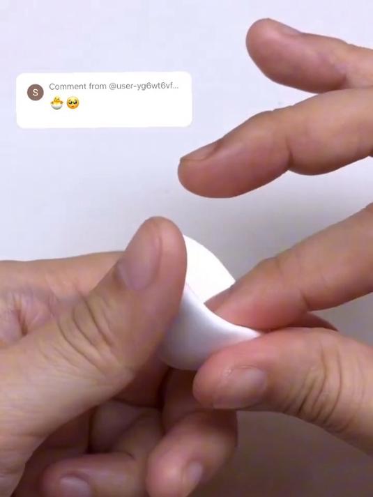 小鸡破壳委屈表情粘土