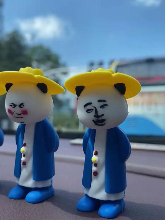 虾仁桌面摆件!沙雕动画手办,潮玩车载电动车装饰超酷