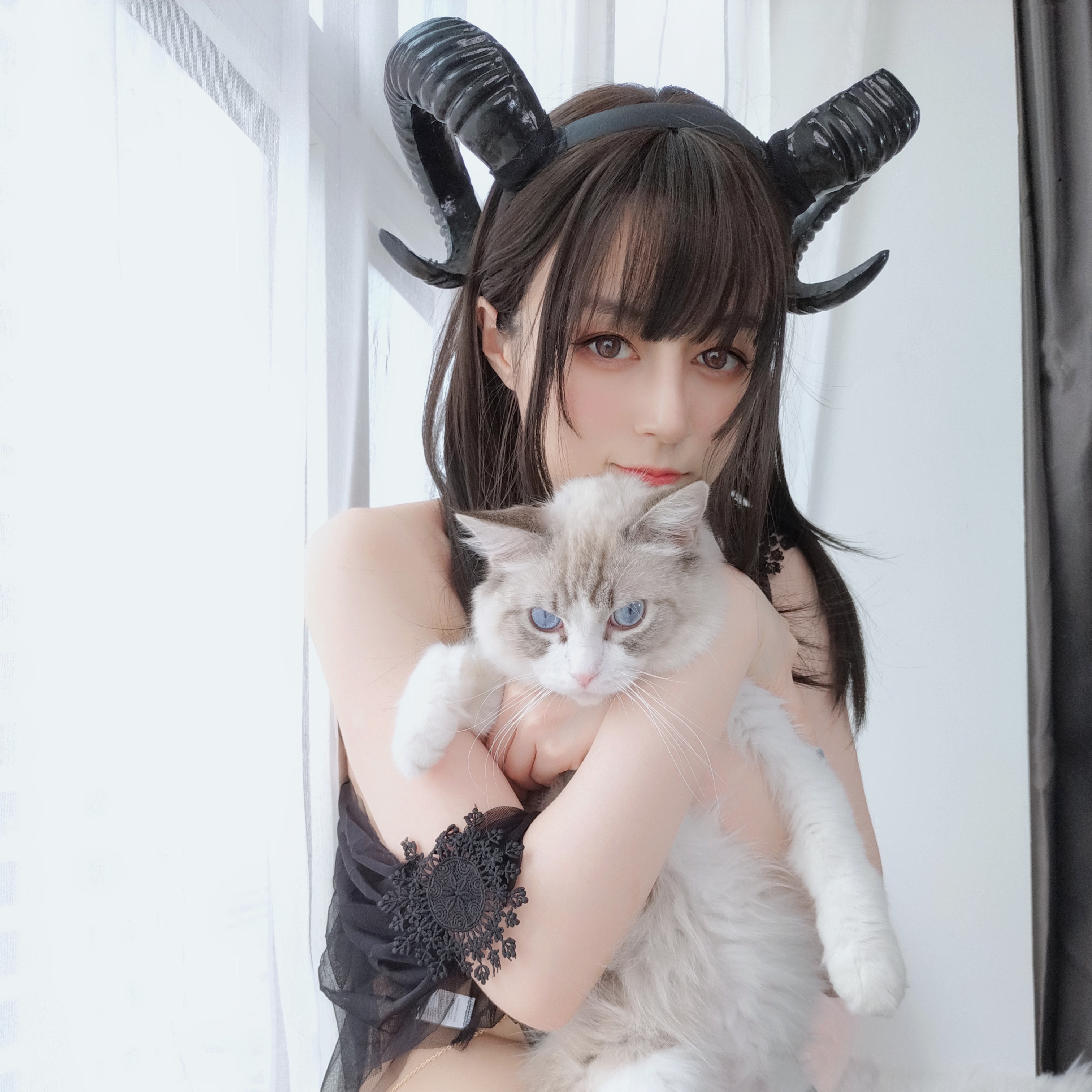 图片[43]-Coser小姐姐白银 NO.076 – 黑精灵 [73P+3V249M]-六色网