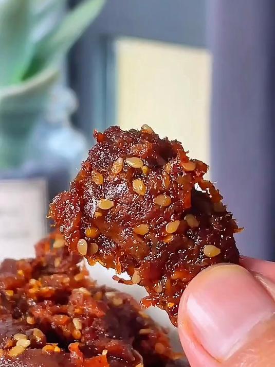 麻辣鲜香,吃着超爽的蜀香牛肉,零食党们千万不要错过啦~