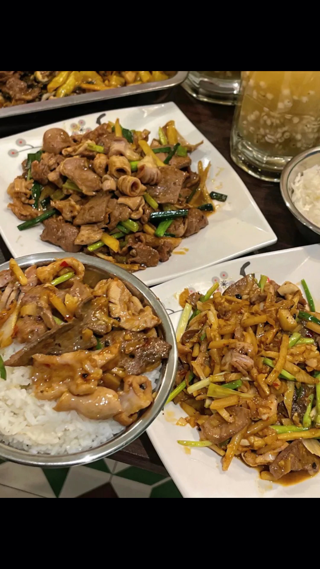 南宁的爆炒新鲜生料!又一家好吃的饭堂!牛杂、猪杂真的无敌新鲜!爆炒老友牛杂超好吃