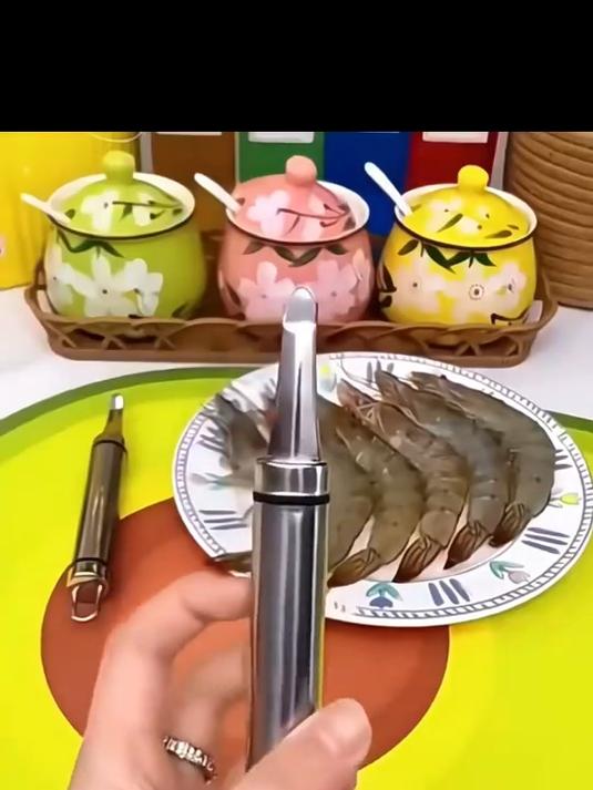 吃虾就用这个神器,虾胃虾线虾脑一同挑出,让你吃上放心虾