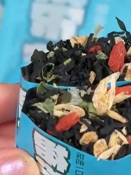 家常裙带菜虾皮汤，低脂营养，暖心暖胃老少都爱喝