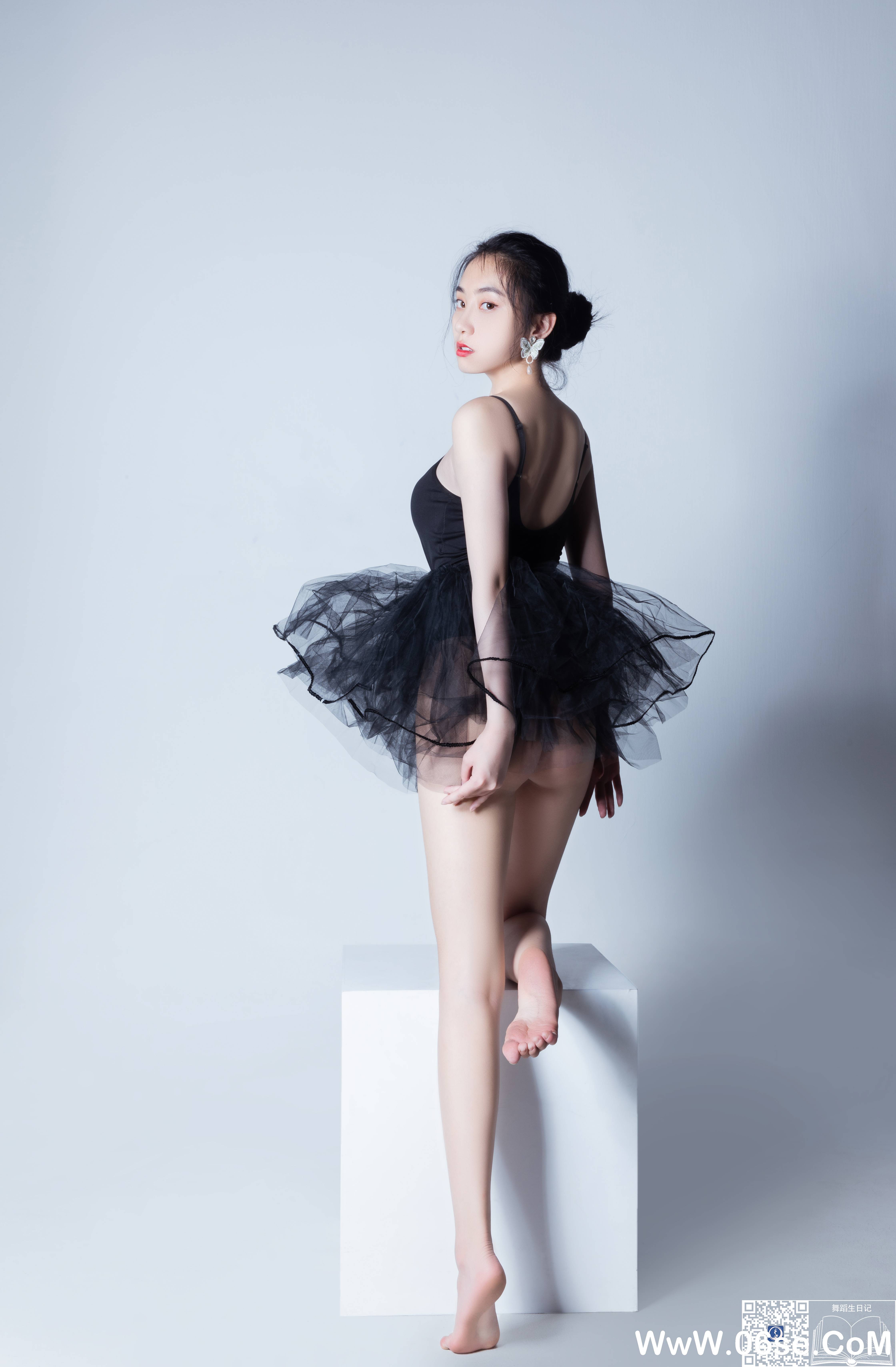 图片[15]-[GALLI嘉丽]舞蹈生日记 019 – 唐可[28P209M]-六色网