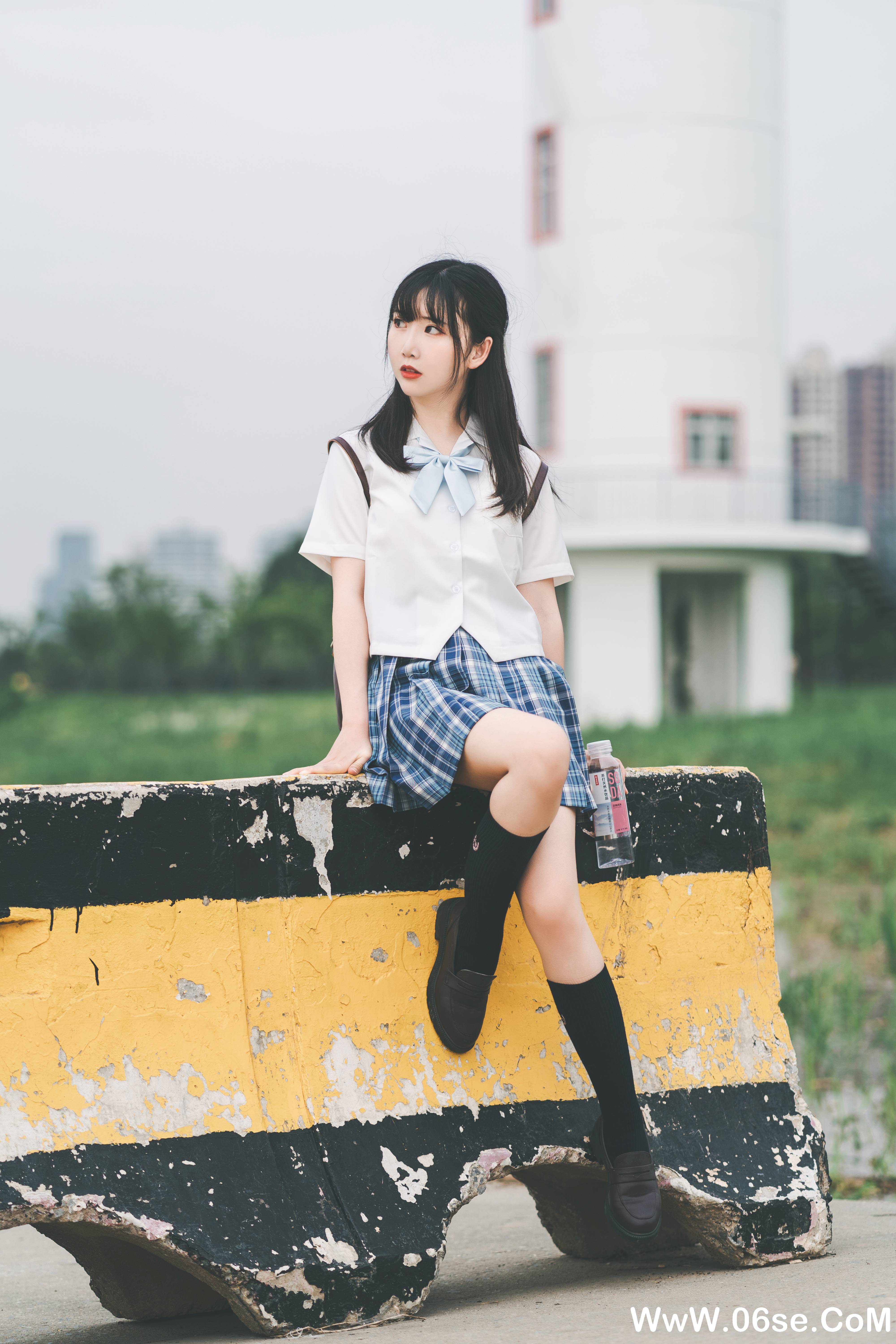 Coser面饼仙儿 NO.086 – 沙雕JK[22P181M]-六色网