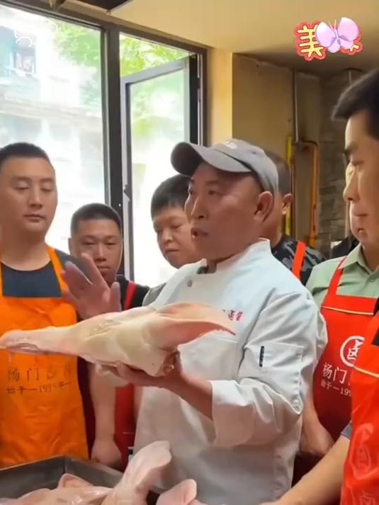 正宗卤肉料包,老婆拦着也要买,在家做熟食真的是太方便了