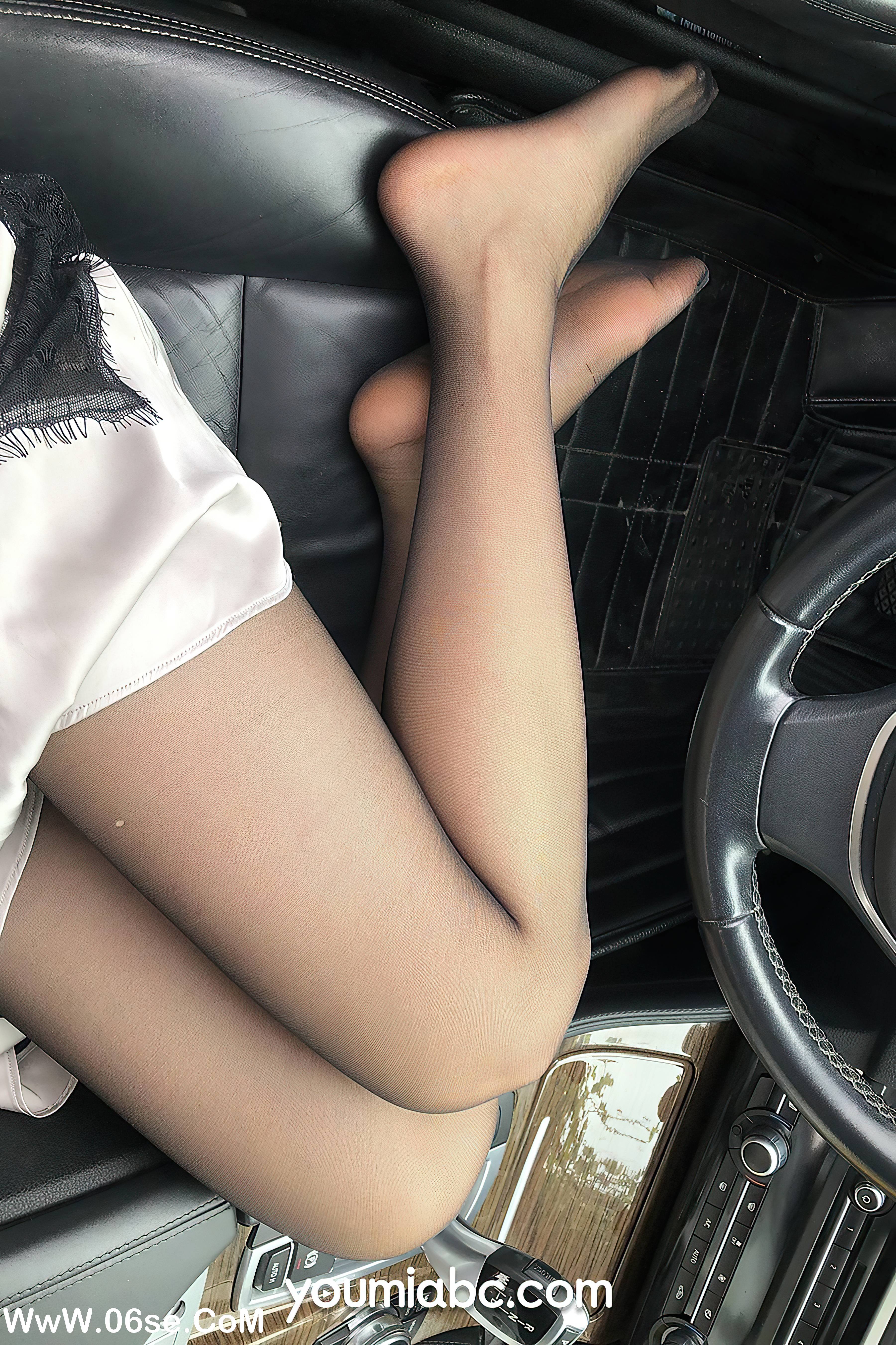 图片[47]-[YouMi尤蜜] 2021.10.16 丝袜控 抖娘利世[52+1P639M]-六色网