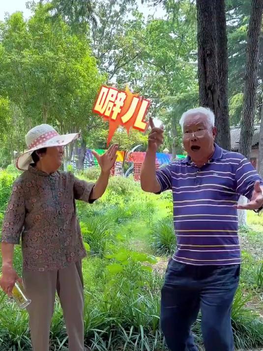品尝泰兴美食～黄桥烧饼和曲霞蟹黄汤包～