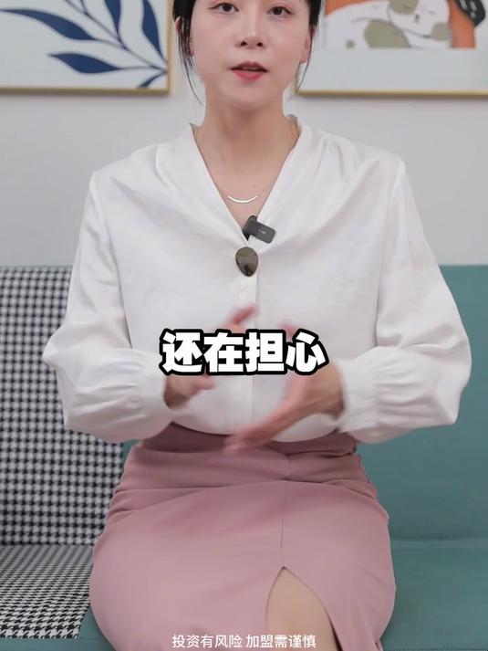 正新鸡排加盟-2人小档口开店-总部全程扶持