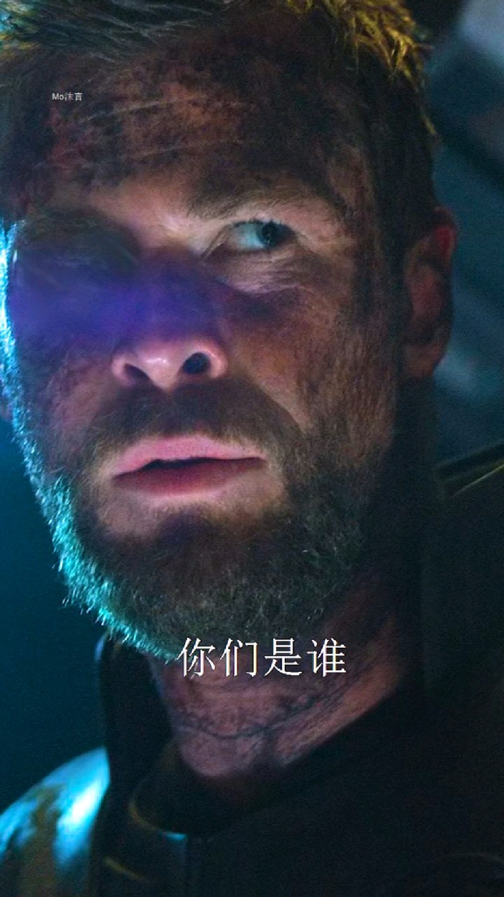 一个帅气的肌肉男