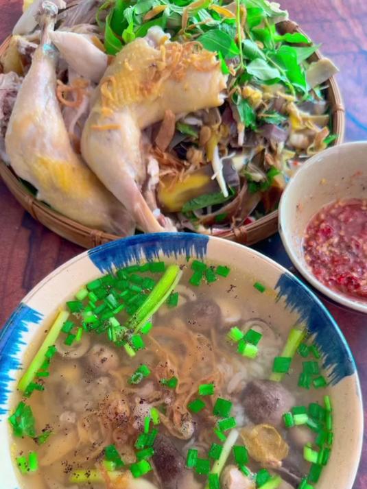 越南白灼鸡,鲜嫩多汁,越式原味呈现!