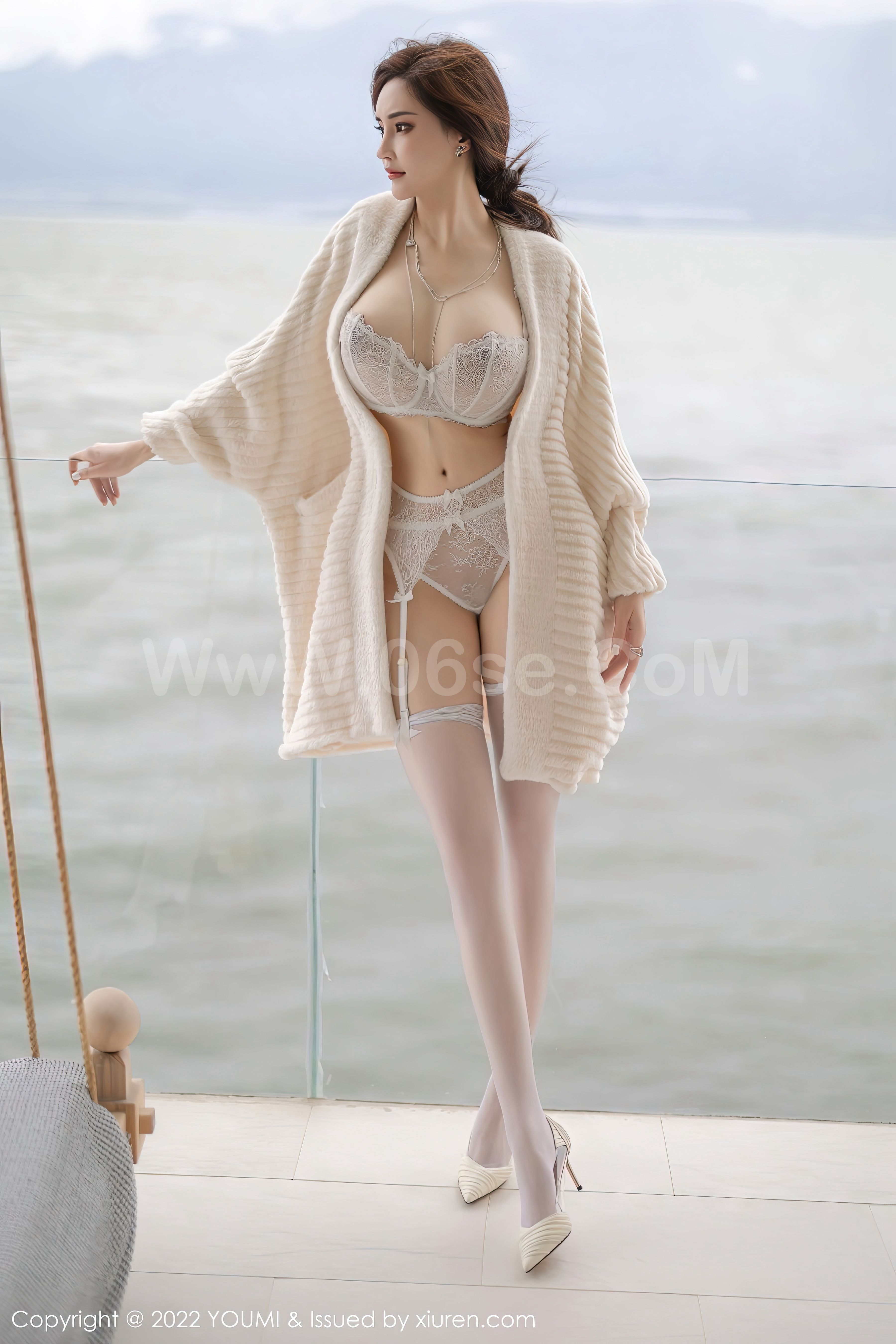 图片[2]-YouMi Vol.866 土肥圆Iris (Tu Fei Yuan Ai Cuo Qiong)-六色网