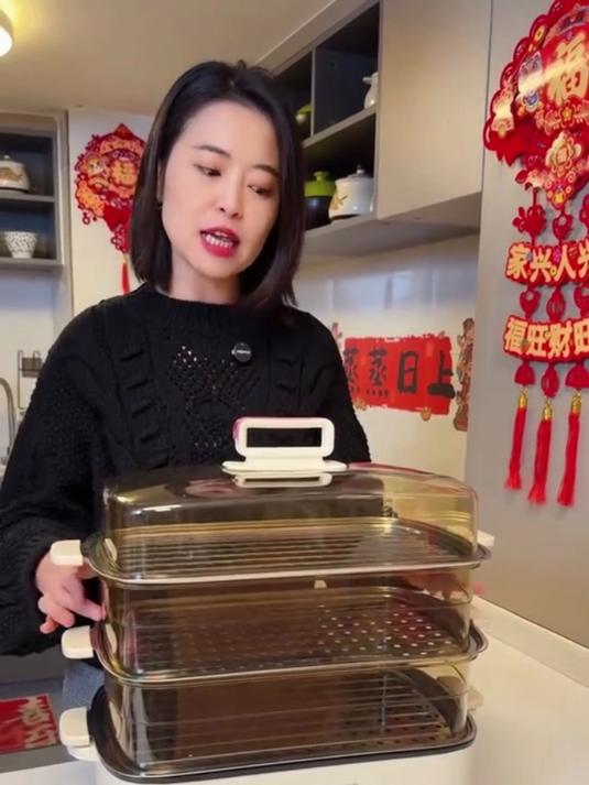 电煮锅家用款带防干烧设计,使用更安全,日常煮食热饮都能满足!