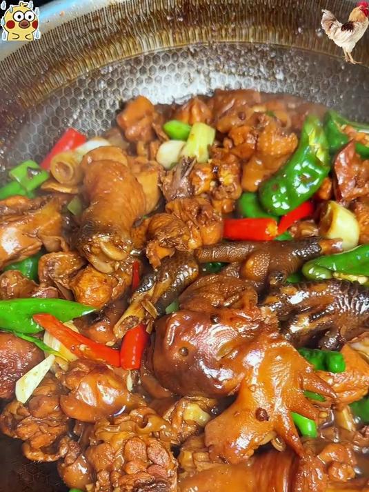 朋友聚餐吃炒鸡，临沂风味最过瘾