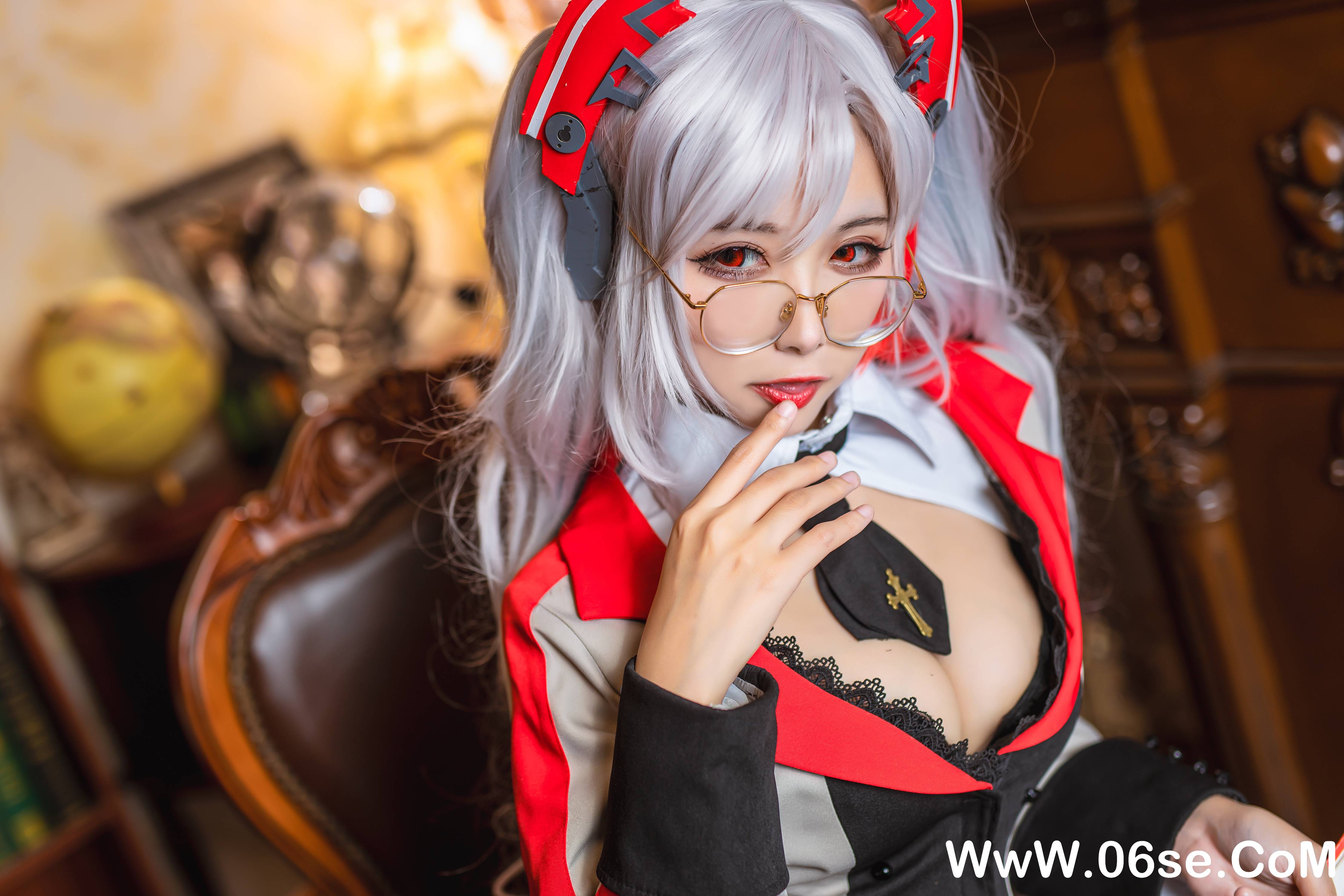 图片[4]-Momoko葵葵 NO.026 – 欧根之教师[21P159M]-六色网