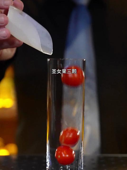 盛夏果园:制作简单、好看又好喝,自己动手开启盛夏水果鸡尾酒