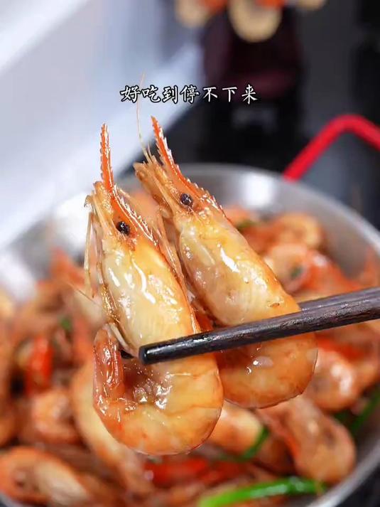 油爆河虾太下饭了