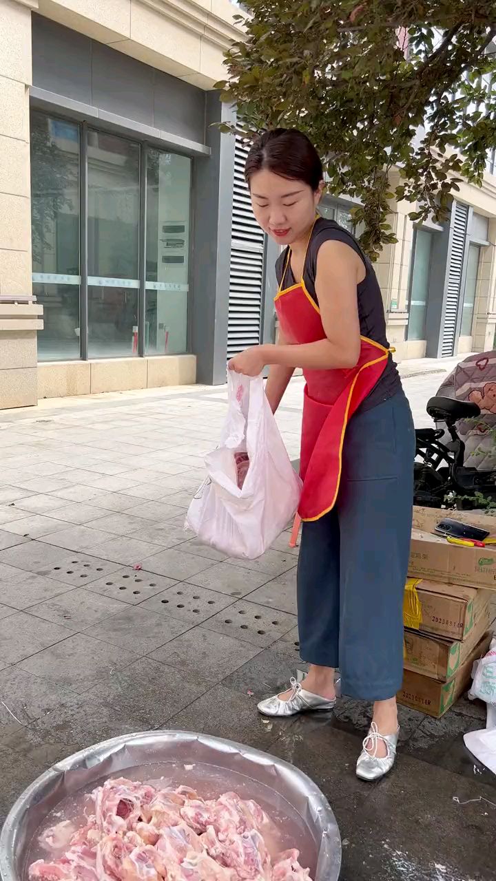 铁板鸡架怎么做?