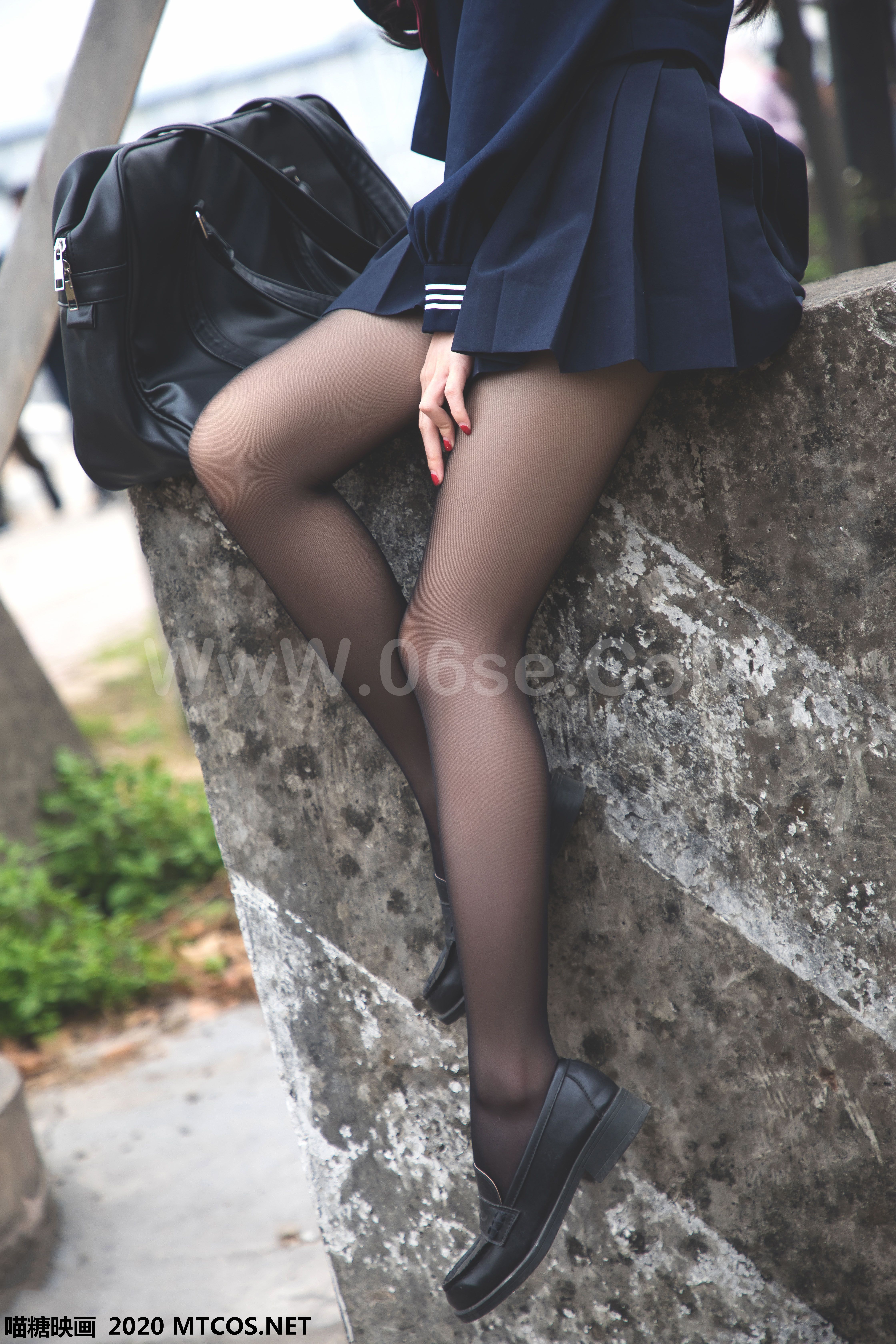 图片[11]-[MTCos] 喵糖映画 Vol.098 渡边爻爻爻子 JK制服少女-六色网