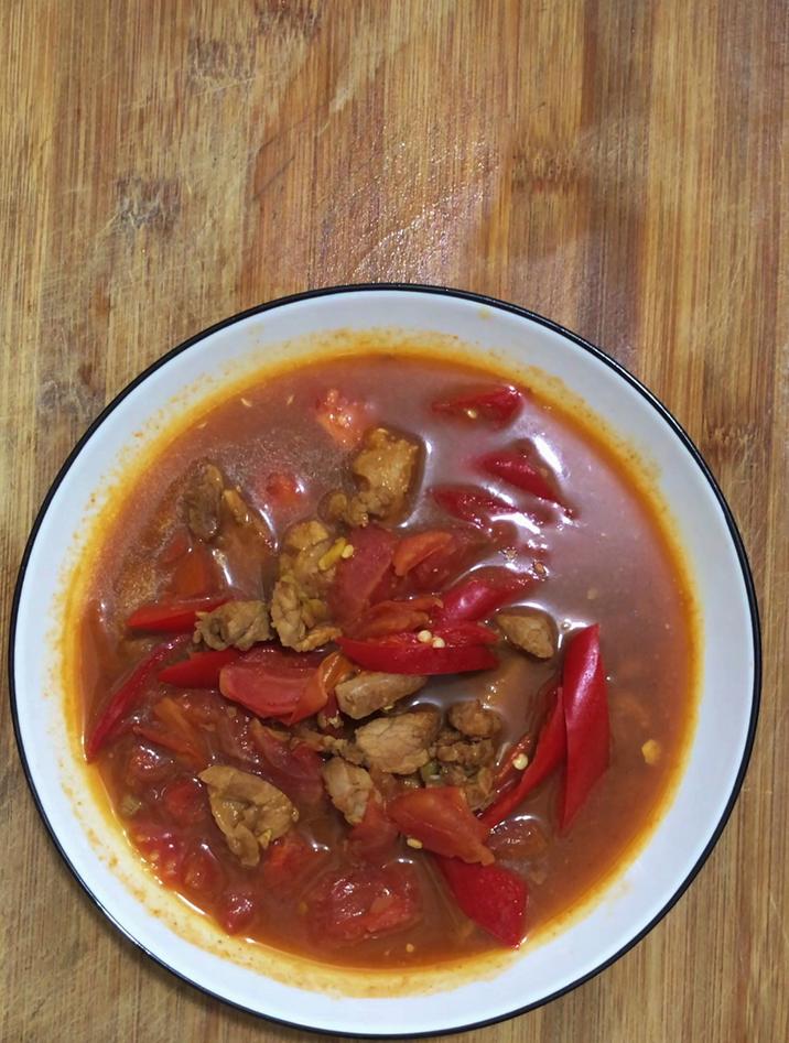 炒牛肉的家常做法,分享一道牛肉炒西红柿