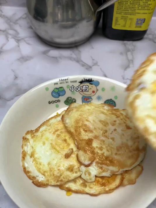 少给孩子喝牛奶,五谷为养,冬天可以多给孩子喝小米山药红枣粥