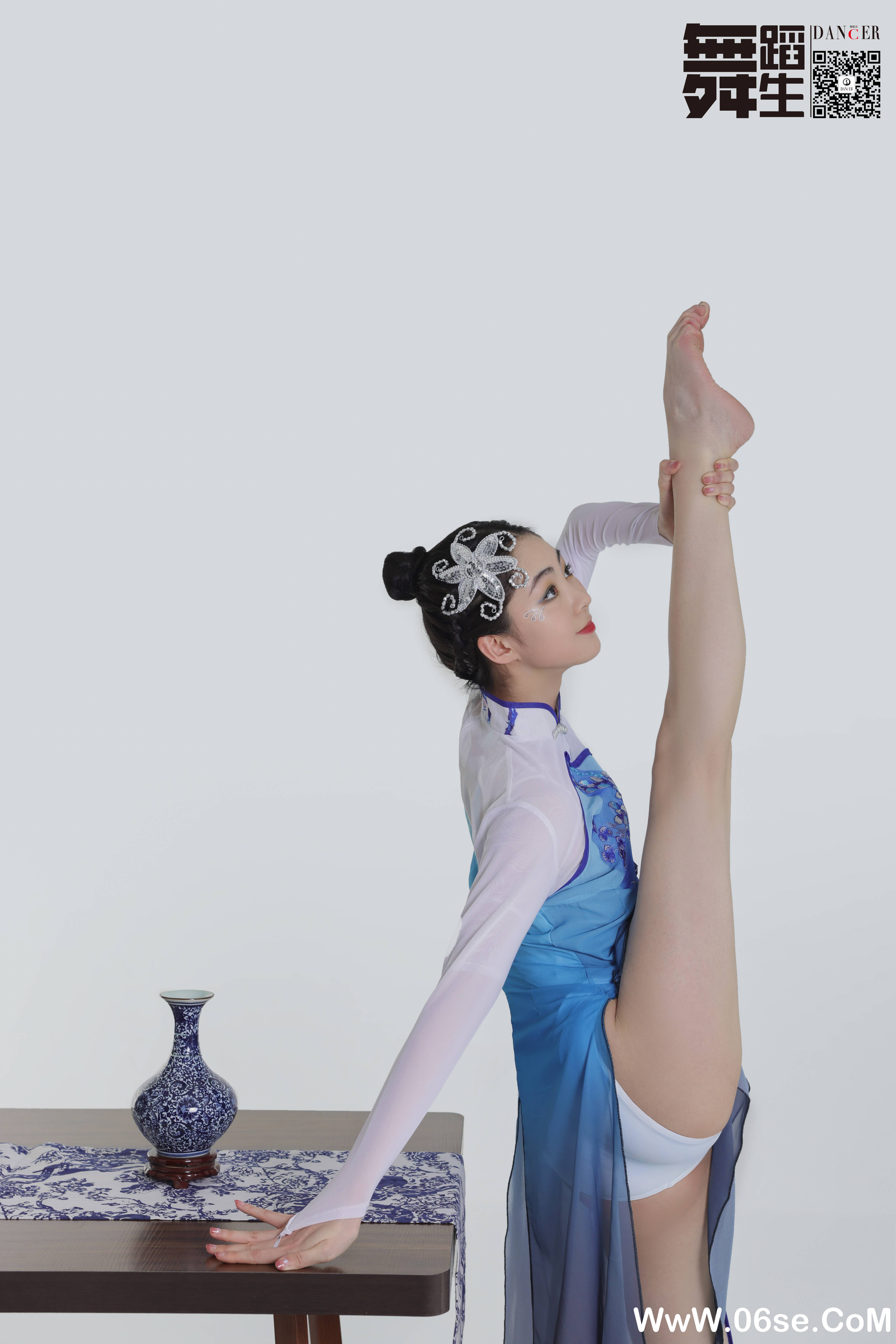 图片[15]-[GALLI嘉丽]舞蹈生日记 104 – 青花瓷 韩玉彤[43P397M]-六色网