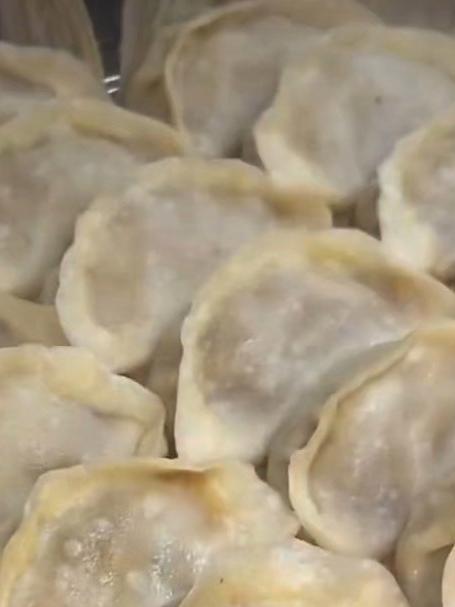 今天给大家分享一个牛肉蒸饺的做法