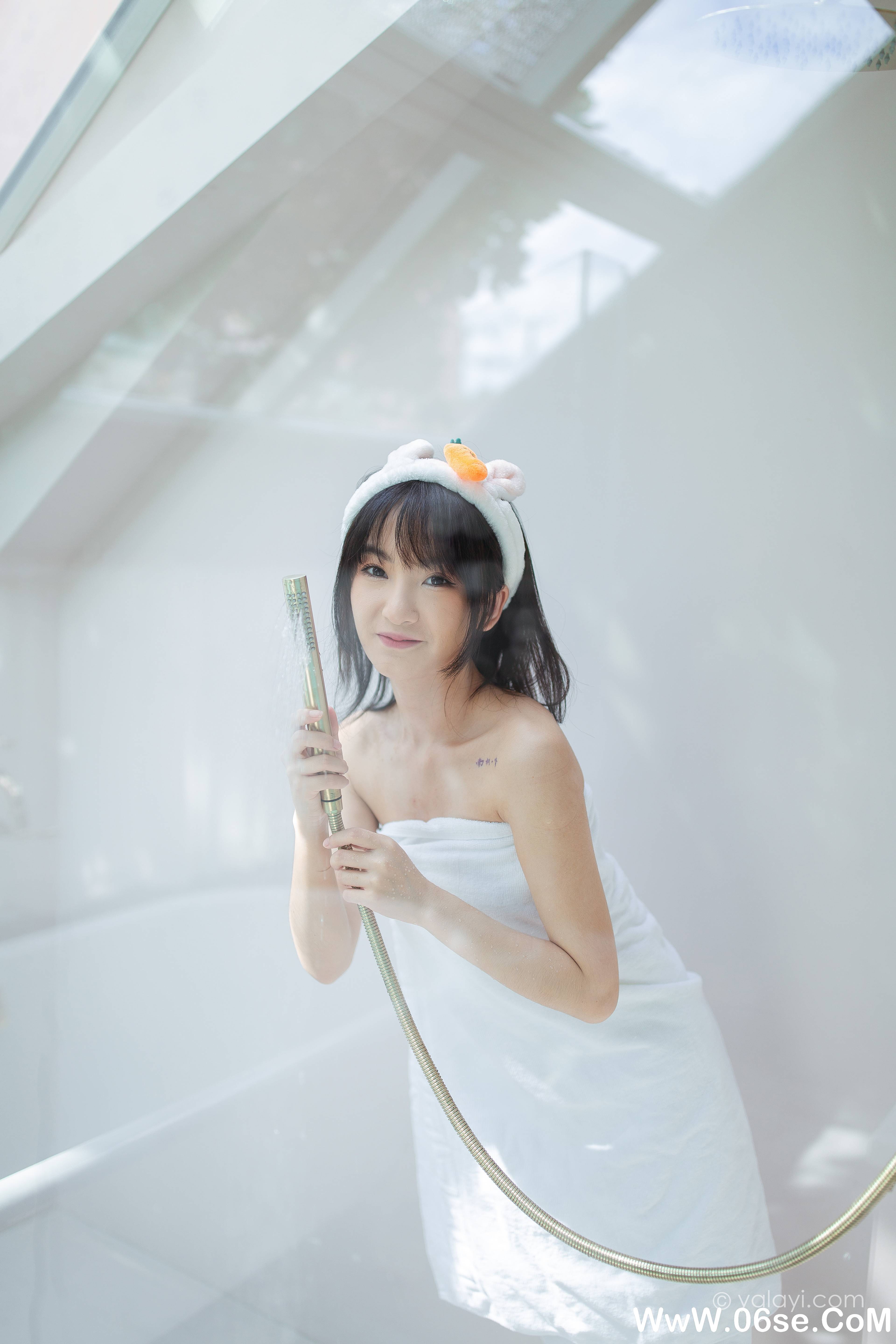 图片[3]-[YALAYI雅拉伊] 2020.08.06 NO.684  落落《清凉一夏》[47P+1P361M]-六色网