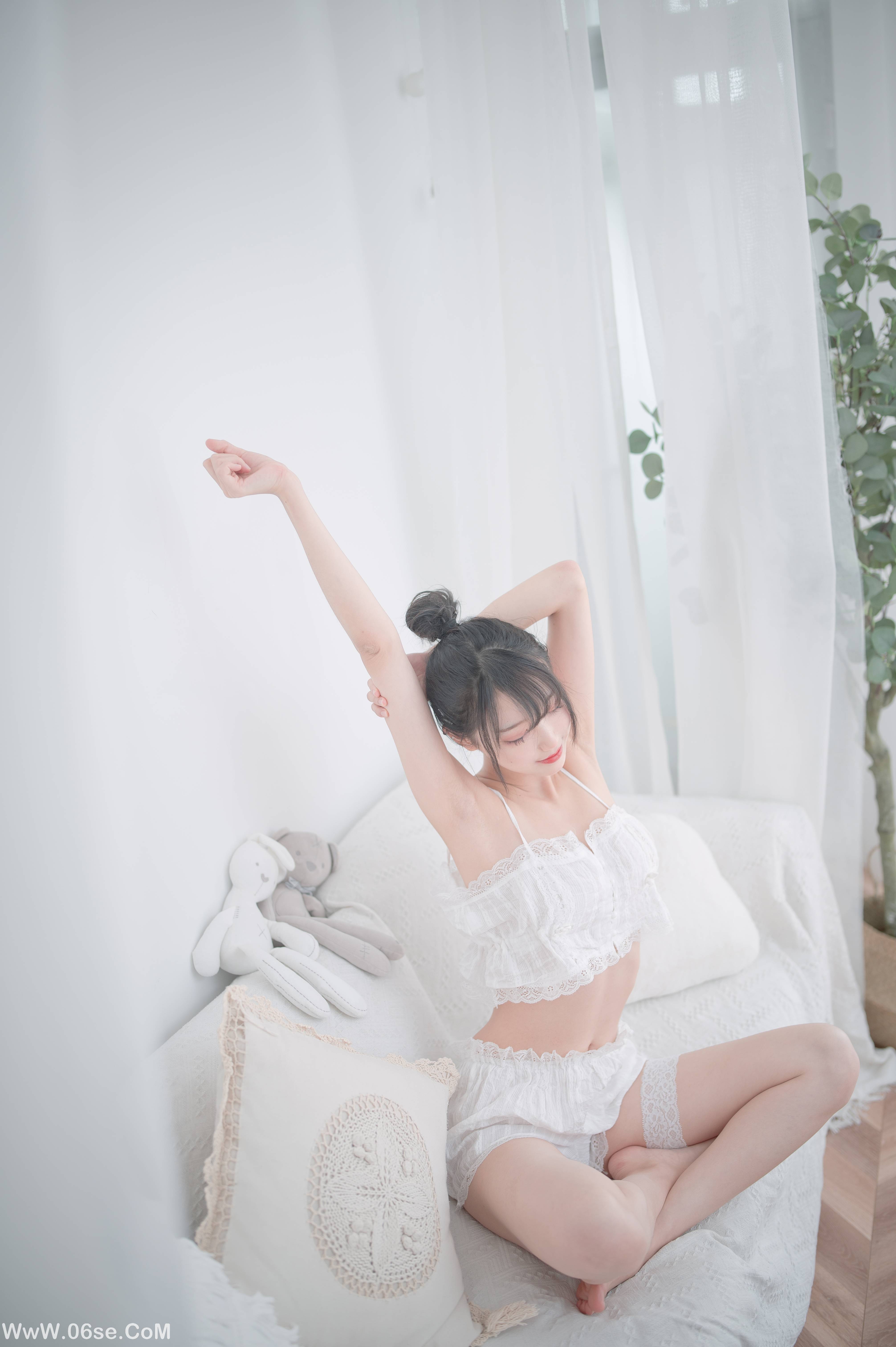图片[5]-周叽是可爱兔兔 NO.015 白色睡衣[23P196M]-六色网