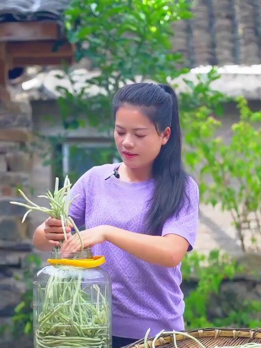 这个夏天来一碗酸豇豆肉沫箜饭,连干三大碗都不是问题