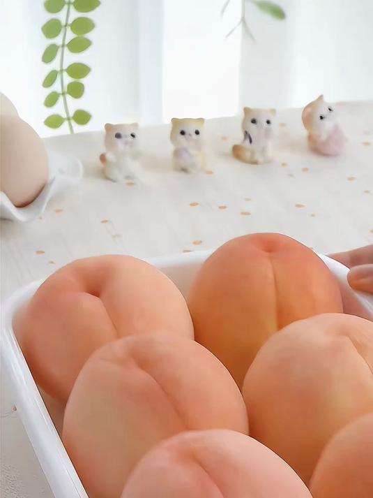 桃子的正确打开方式，两步实现水蜜桃冰淇淋自由