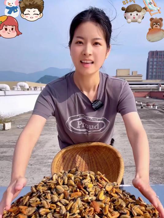 淡菜干肉质肥厚,无沙干净,煲汤煮粥鲜香味浓,全家都爱吃#干货#