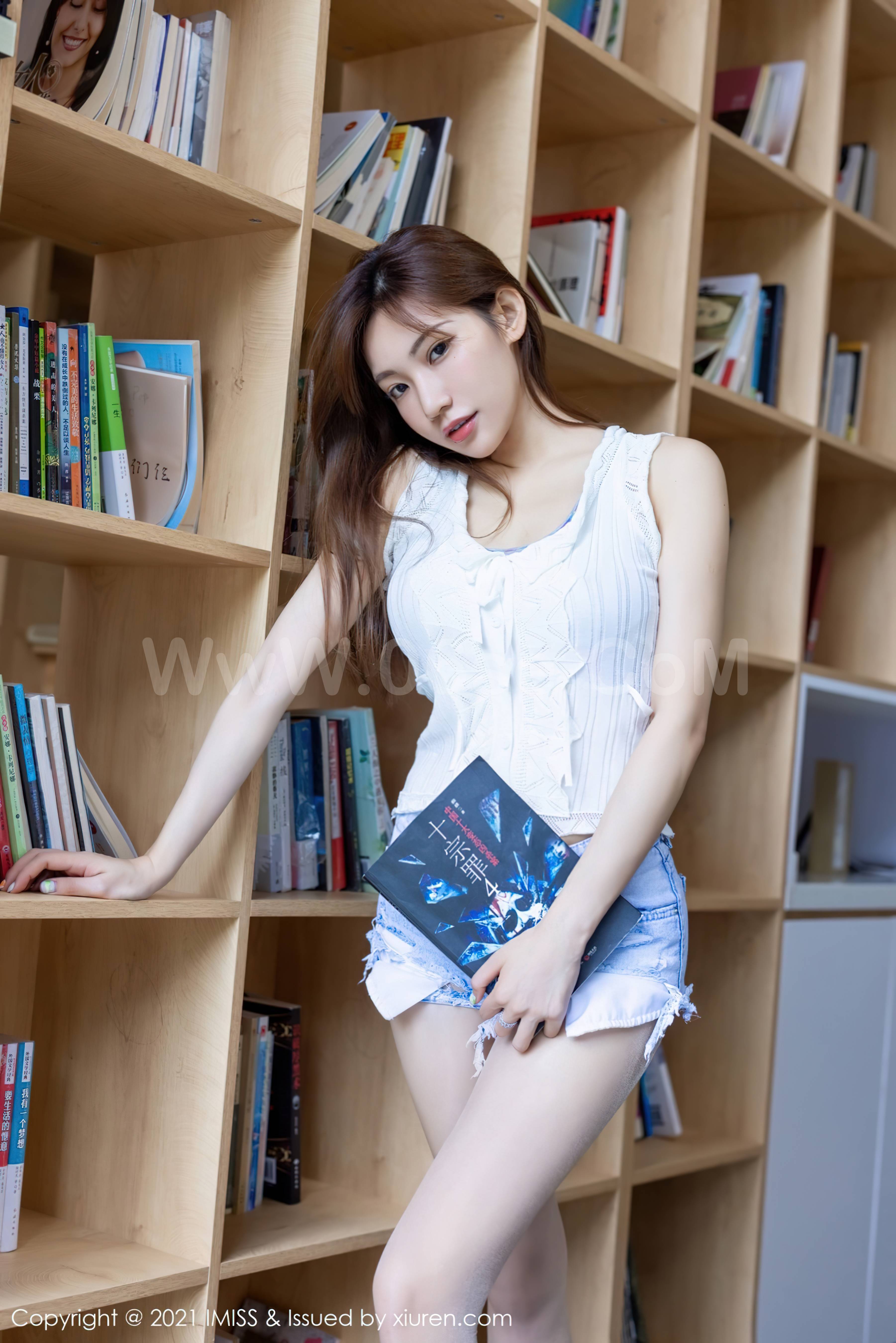 图片[11]-IMISS Vol.638 Xiao Hu Li (小狐狸Kathryn)-六色网