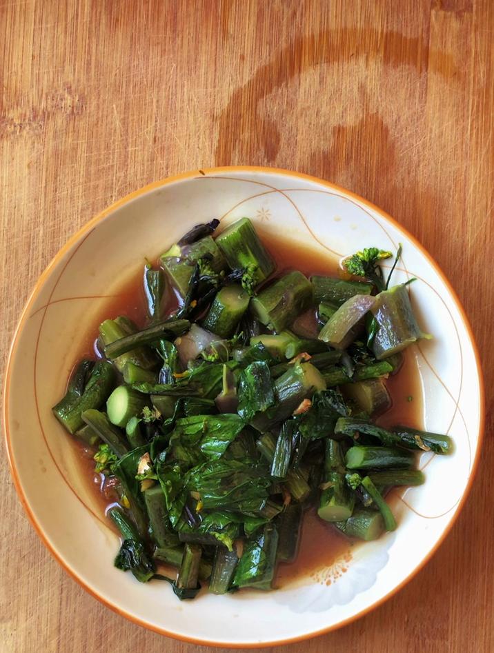 紫菜苔怎么做才好吃,分享一道清炒紫菜苔