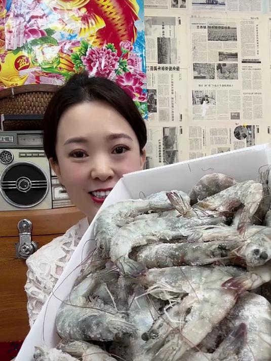 厄瓜多尔白虾上新啦!鲜活锁鲜,好吃到爆～