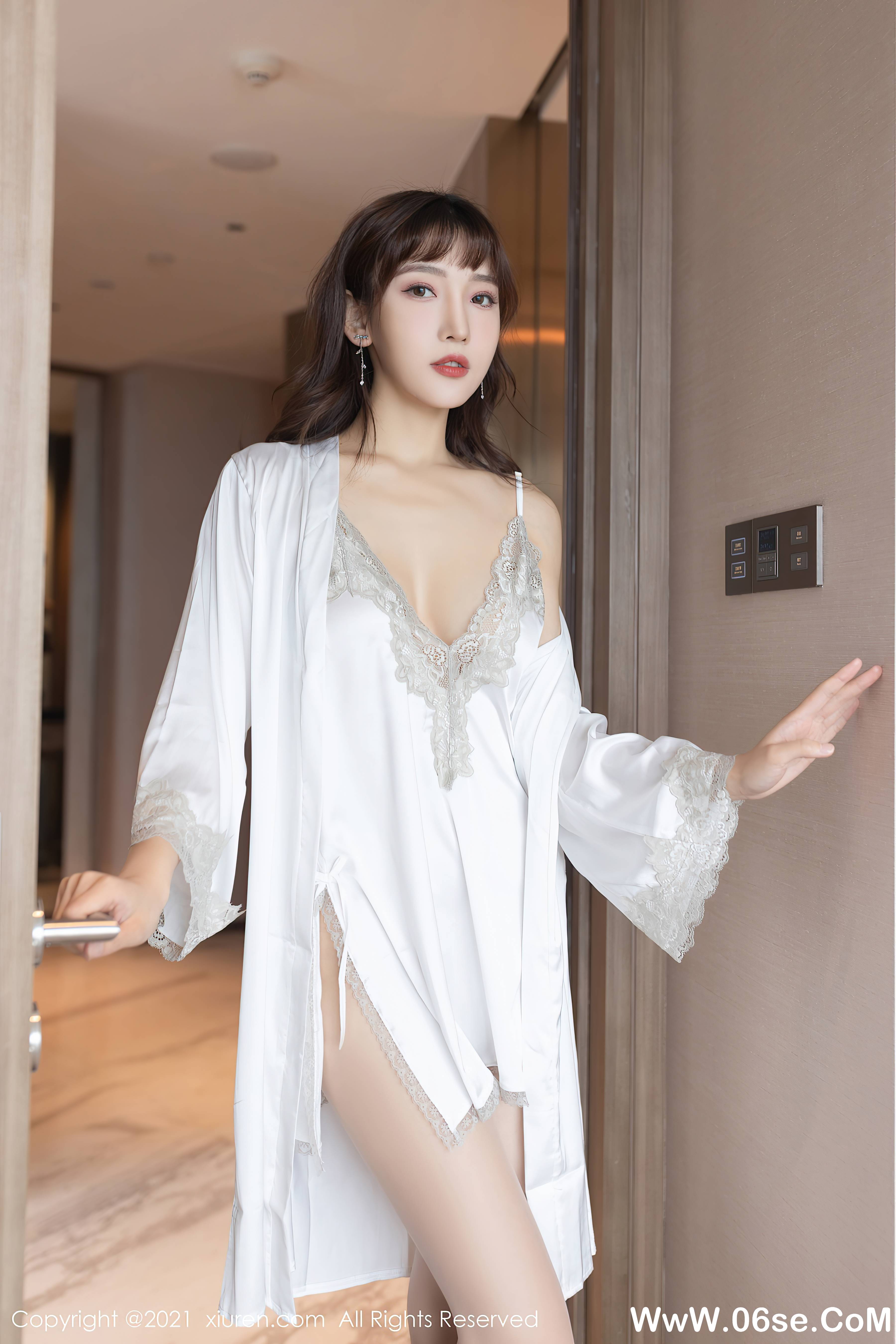 图片[3]-[XiuRen秀人网] 2021.08.26 No.3861 陆萱萱[88+1P796M]-六色网