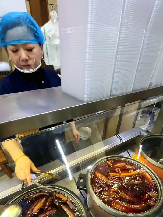 我天！有人竟然把五花肉拍成我吃不起的样子！