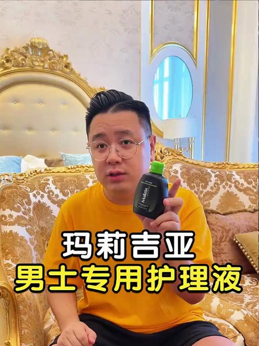 新鲜出炉的烤鸭