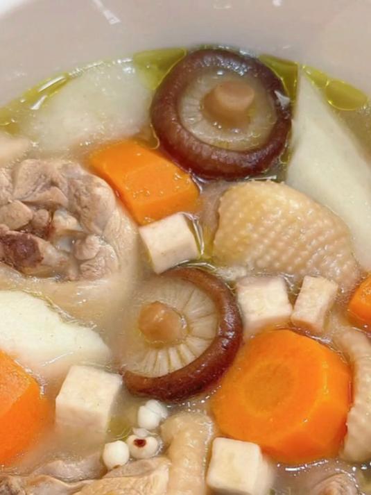 广东药膳大师透露的10道四季滋补养生汤汤鲜味美喝出好气色