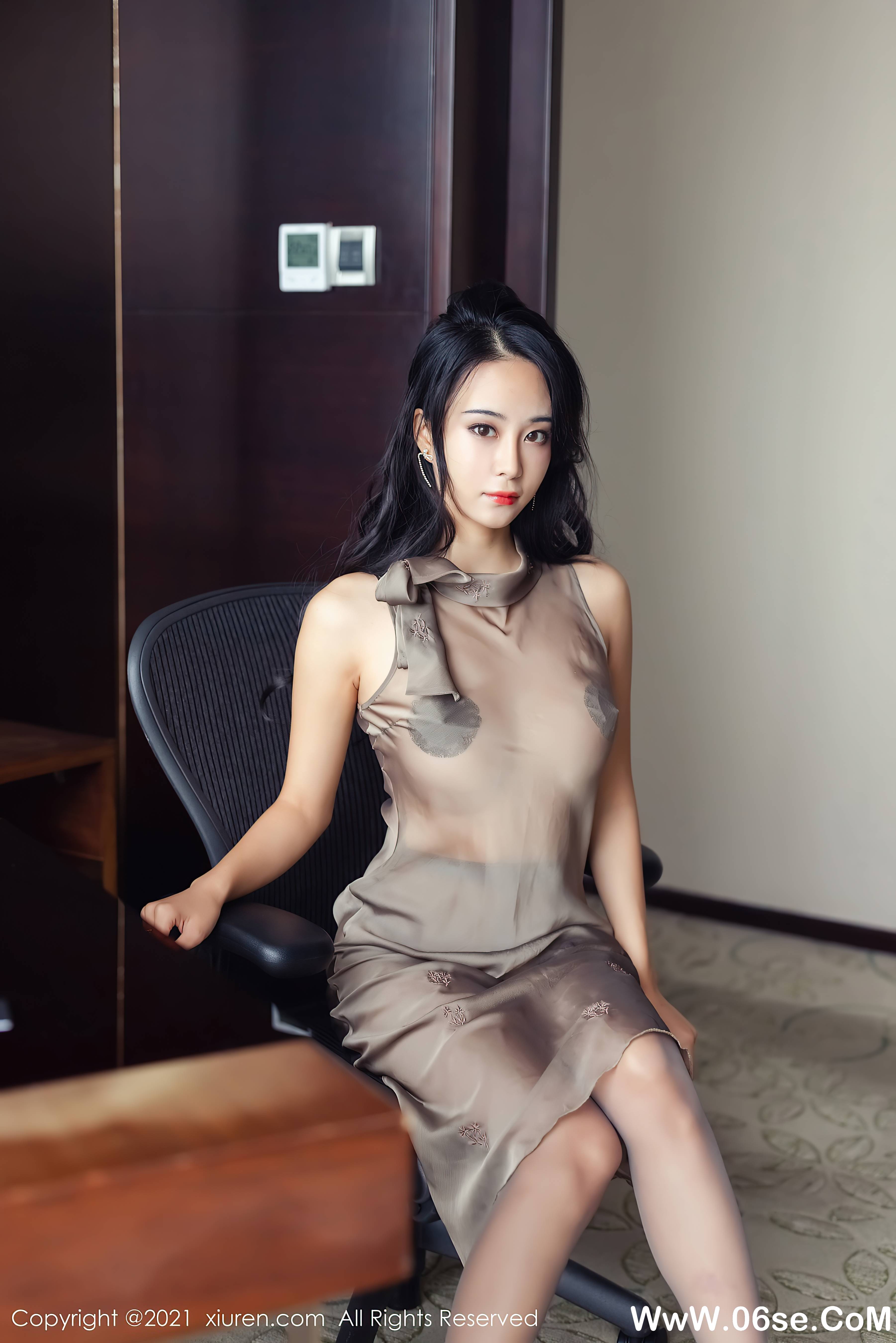 图片[4]-[XIUREN秀人网] 2021.04.25 NO.3343 蓝夏Akasha[41+1P384M]-六色网