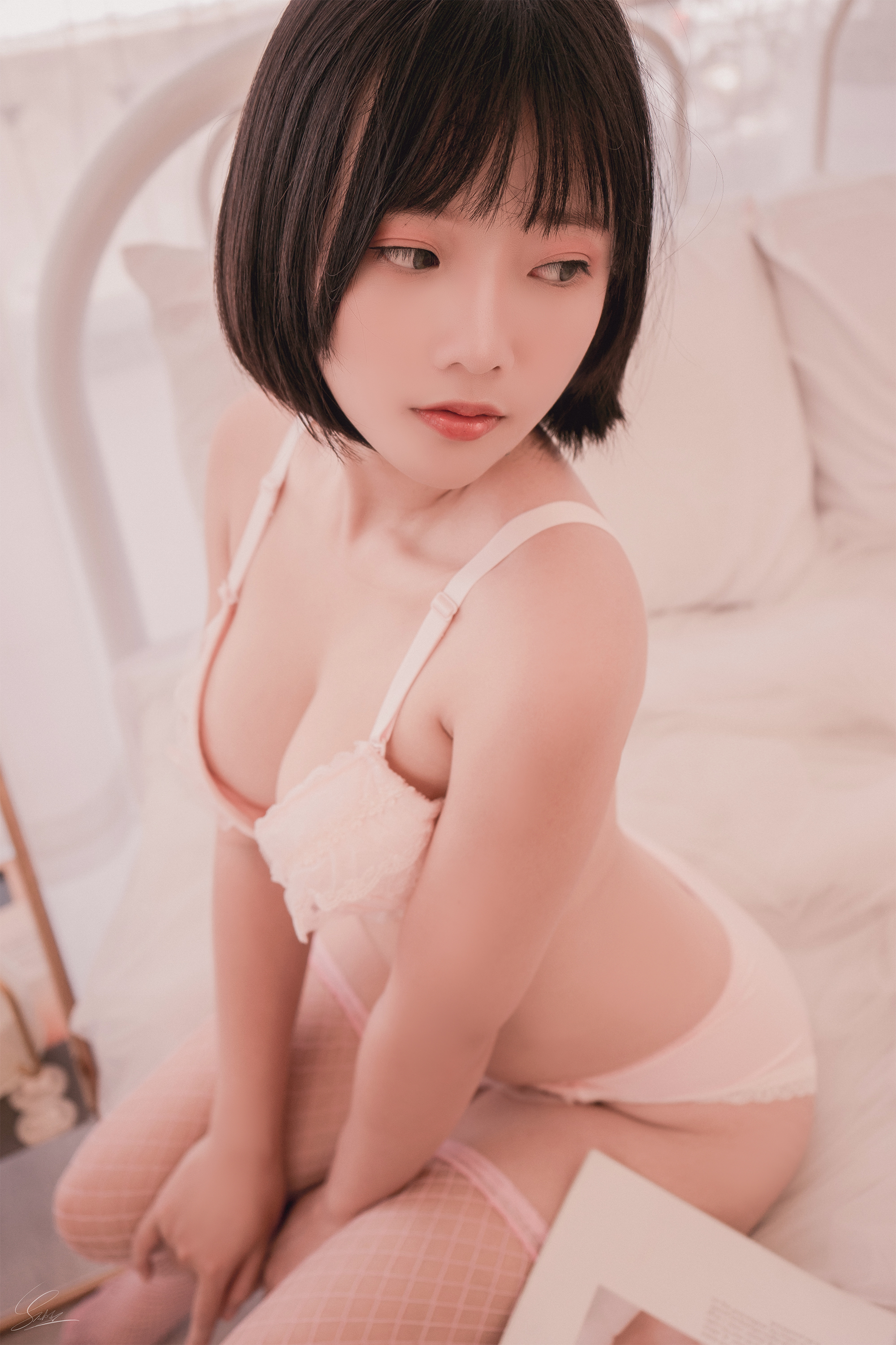 Messie Huang写真 NO.008 — Lingerie[18P58M]-六色网