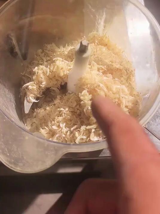 明天继续测试高盐虾皮鱼吃不吃？