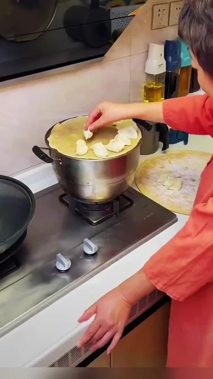 别再用纱布蒸馒头了,快试试这款一次性蒸笼布,不沾油干净还卫生