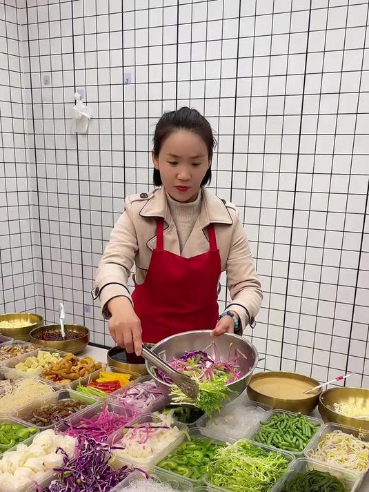 快餐大拌菜,中式沙拉,麻辣大拌菜