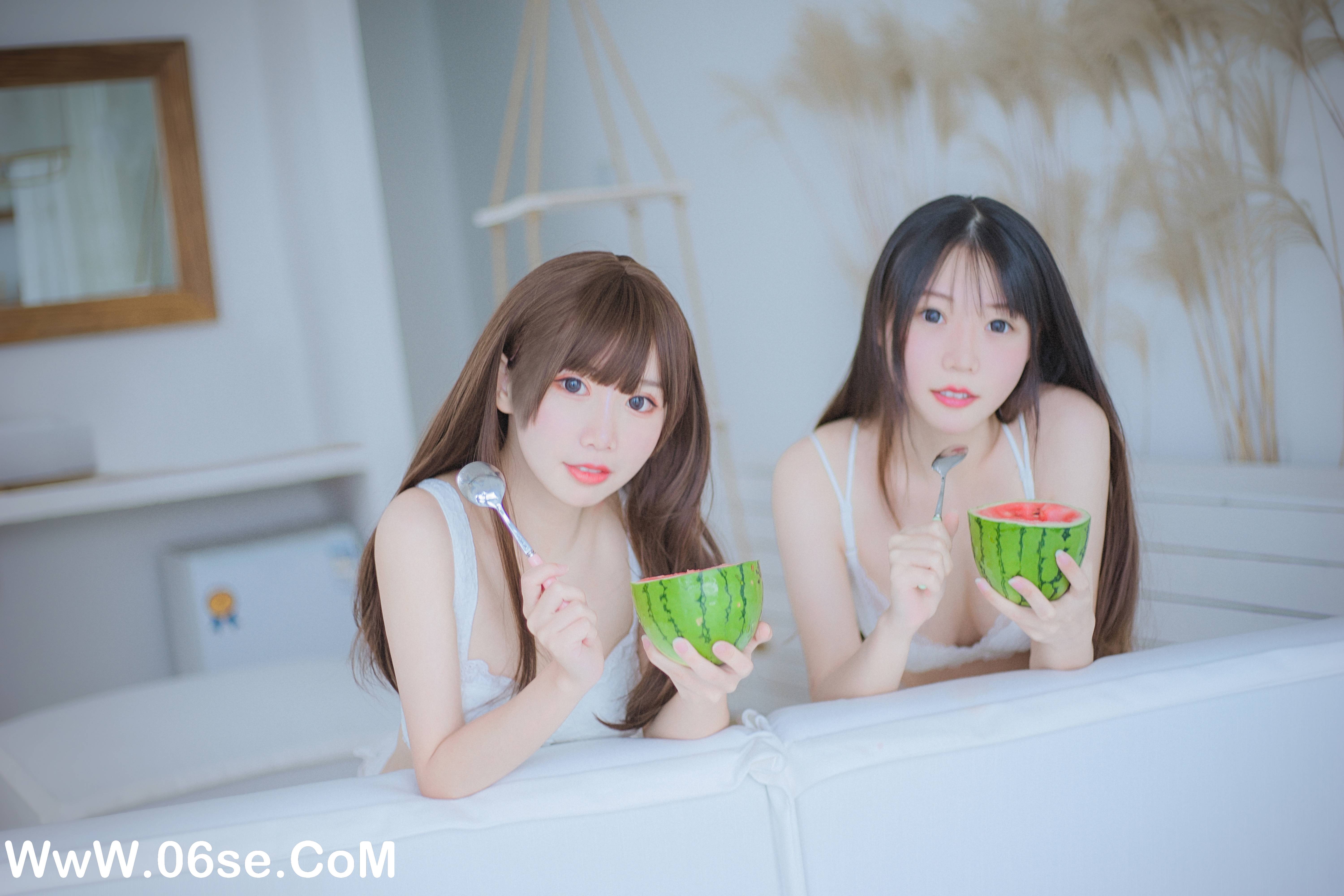 图片[8]-COS面饼仙儿 NO.035  &香草喵 – 清凉姐妹[23P247M]-六色网
