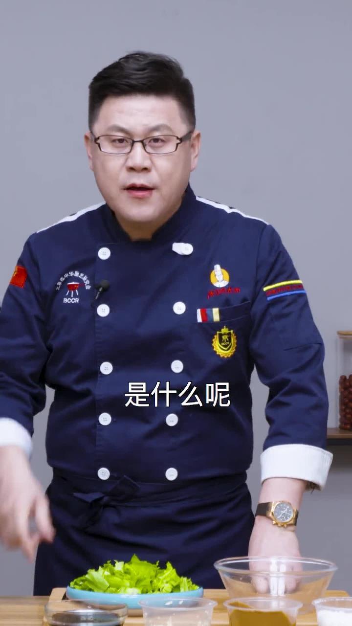 家常清新小凉菜,麻酱油麦菜,做法简单,清脆爽口,吃上一口停不下